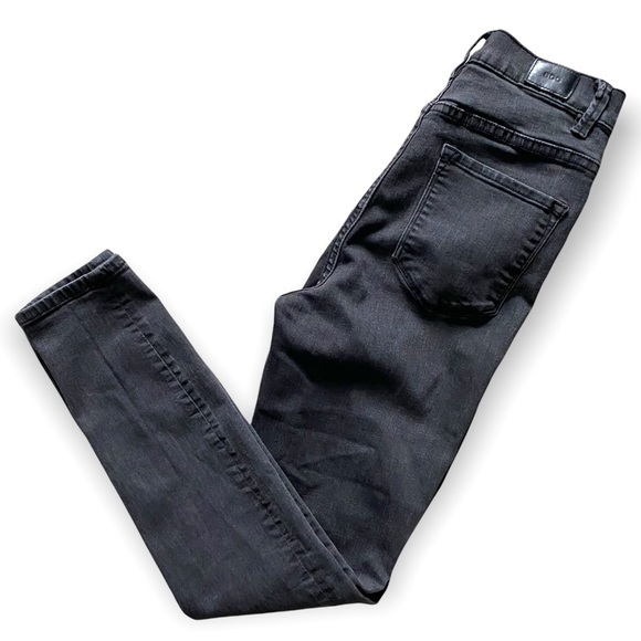BDG Denim - Urban Outfitters BDG Super High Rise Twig Ankle Denim